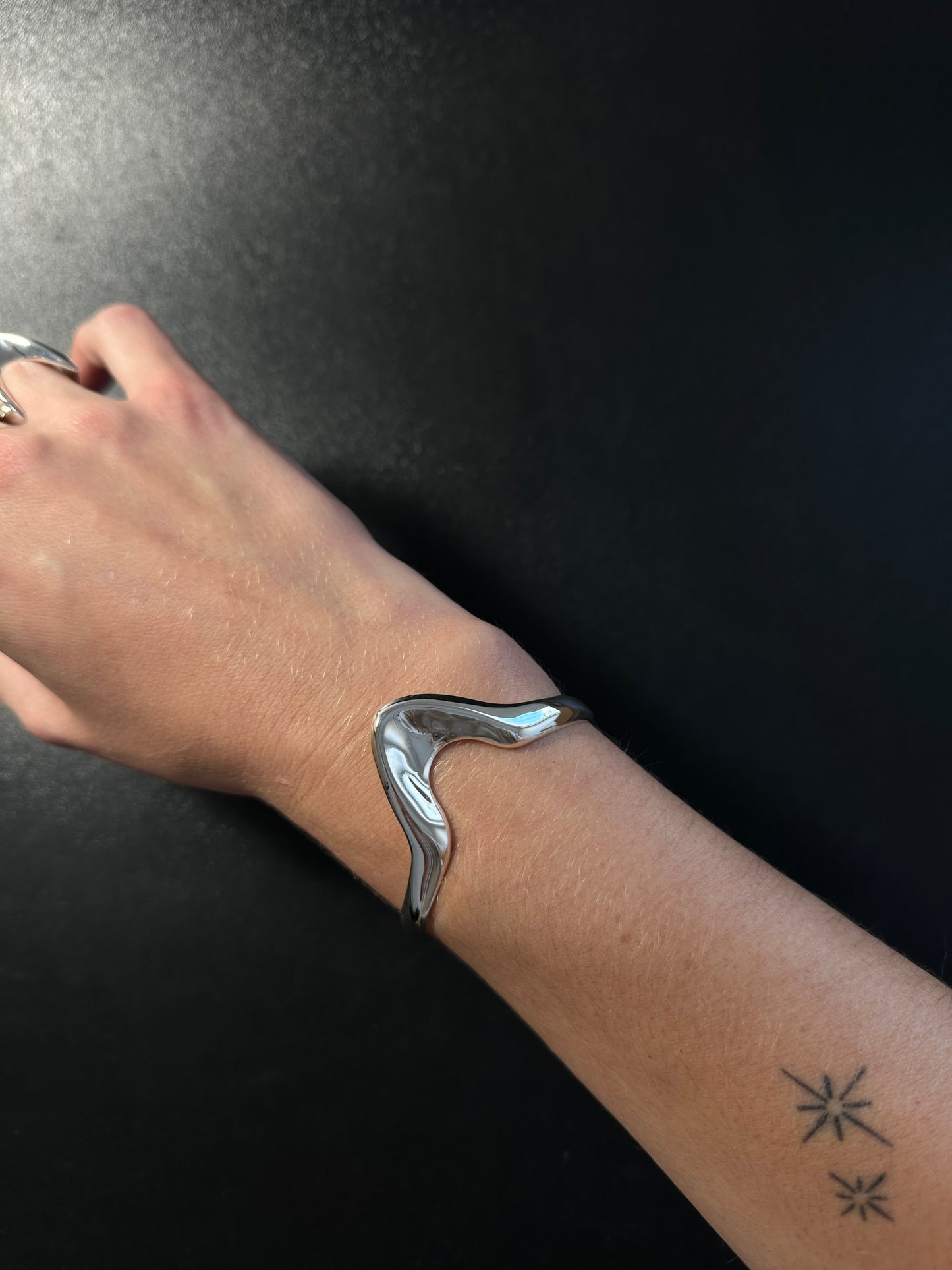 “BÓNE” Cuff/Bracelet